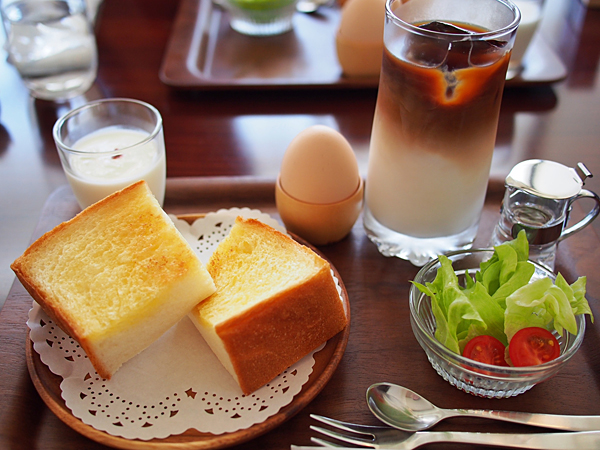 Breakfast in Kyoto